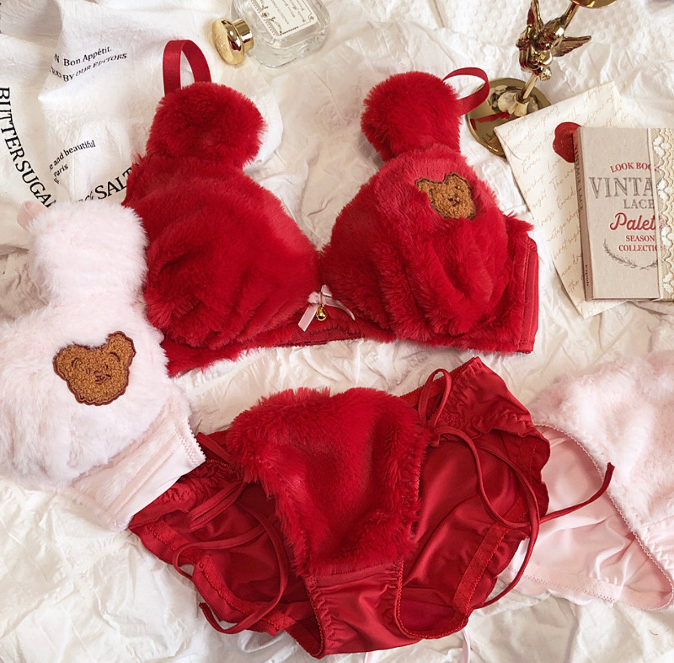 1 Plushie set🧸