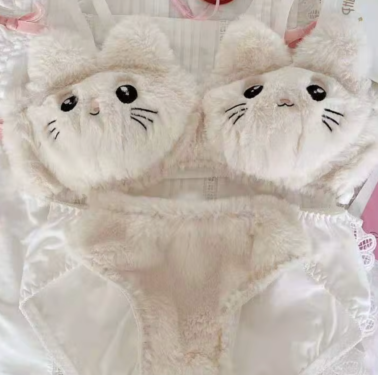1 Plushie set🧸